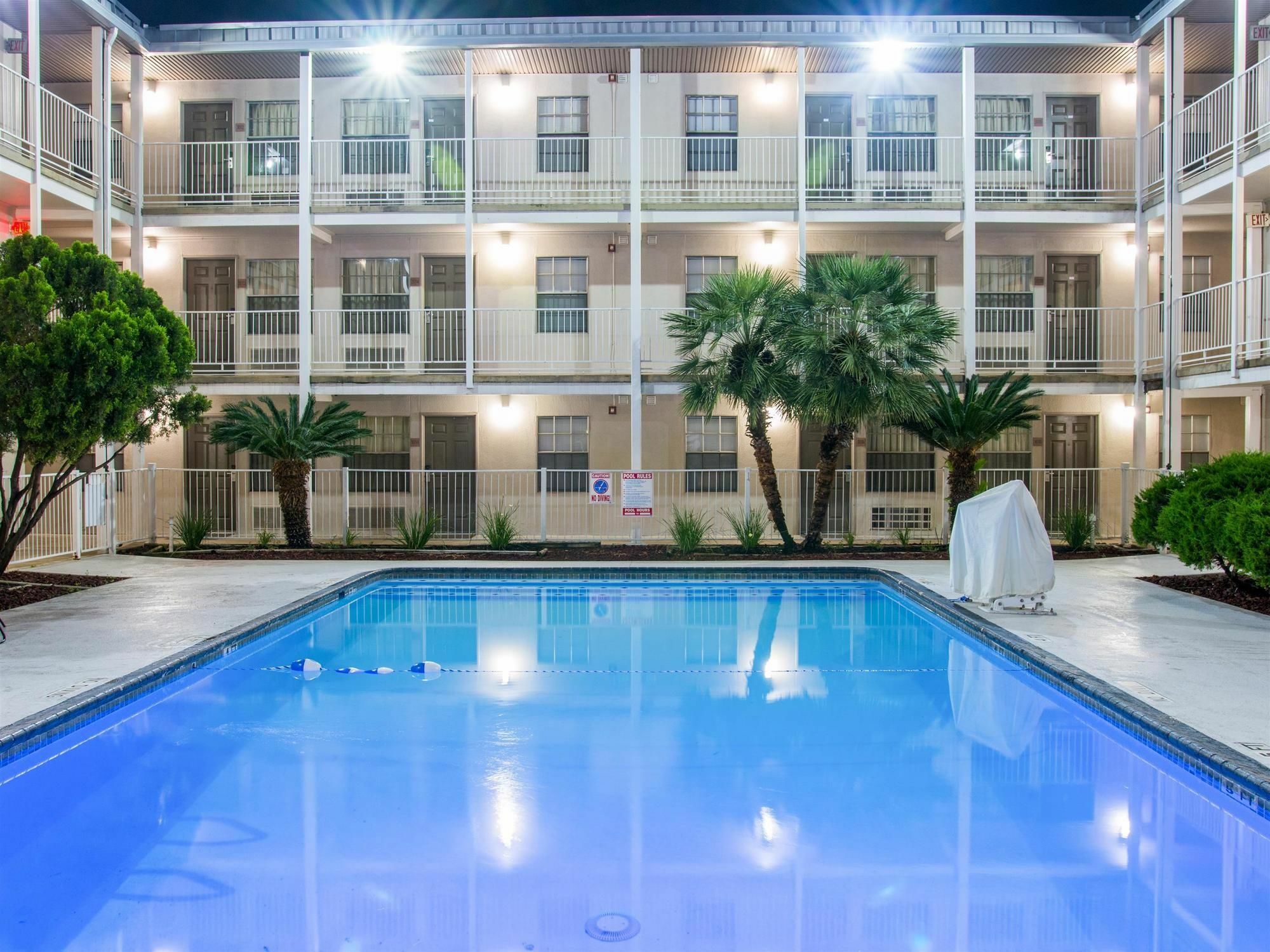 Studio 6-San Antonio, Tx - Lackland Afb Exterior foto